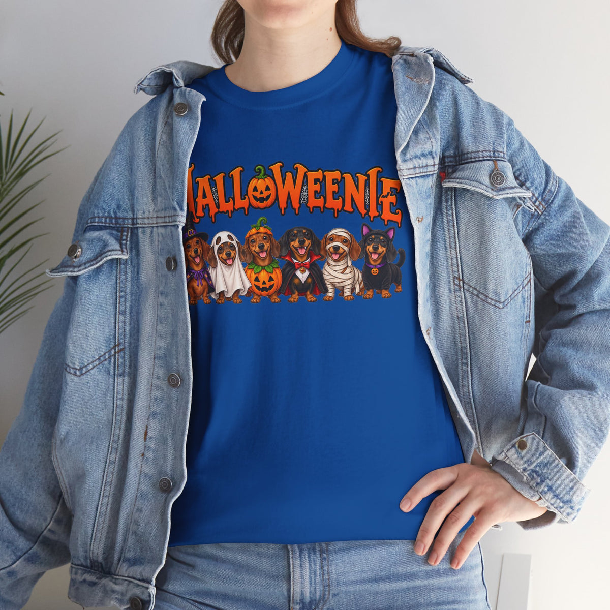 Halloweenie Dachshund T-Shirt | Halloween Dog Graphic