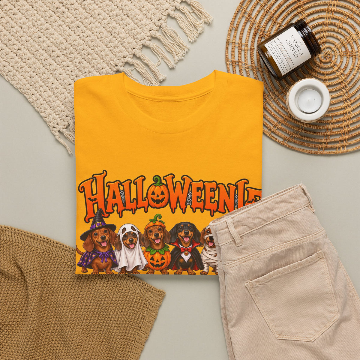 Halloweenie Dachshund T-Shirt | Halloween Dog Graphic