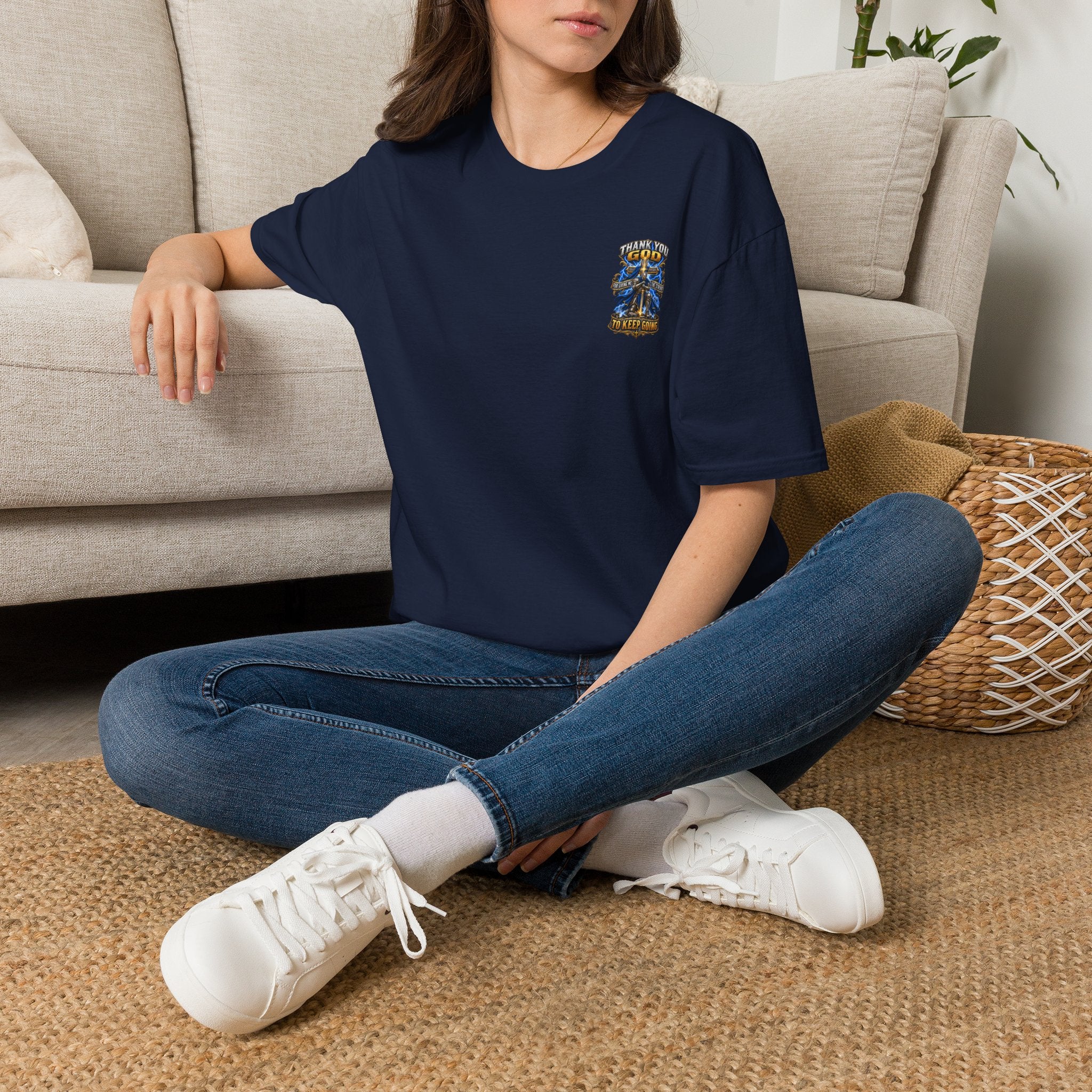 T-Shirt — "Thank You God I Keep Going" Faith Graphic Pocket Tee