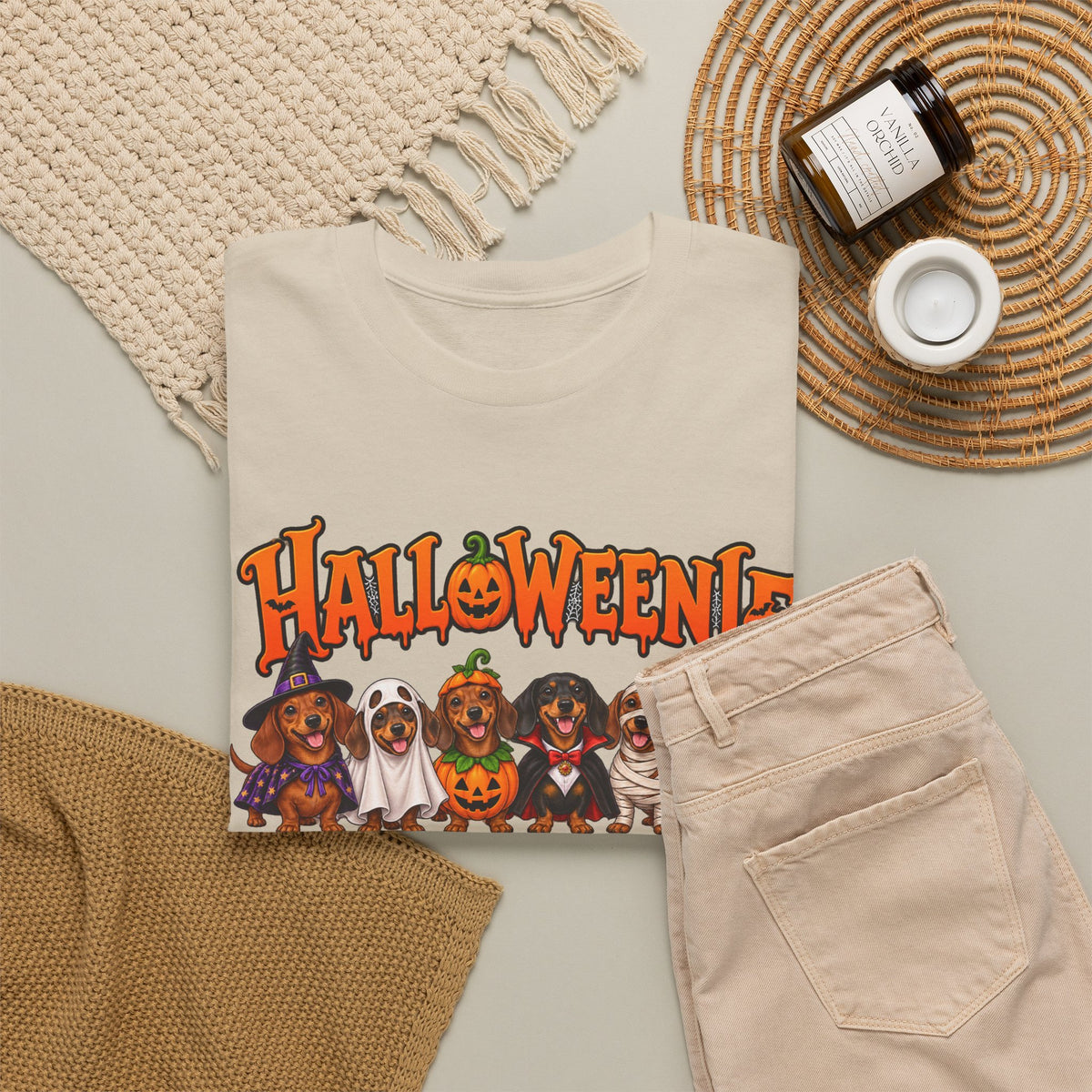 Halloweenie Dachshund T-Shirt | Halloween Dog Graphic