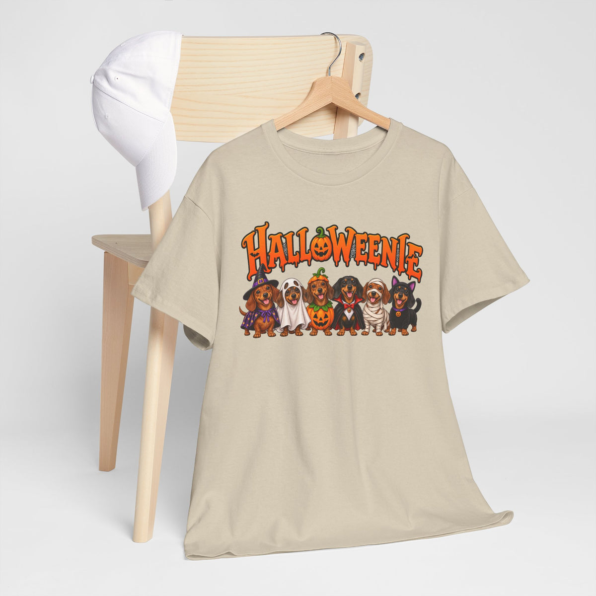 Halloweenie Dachshund T-Shirt | Halloween Dog Graphic