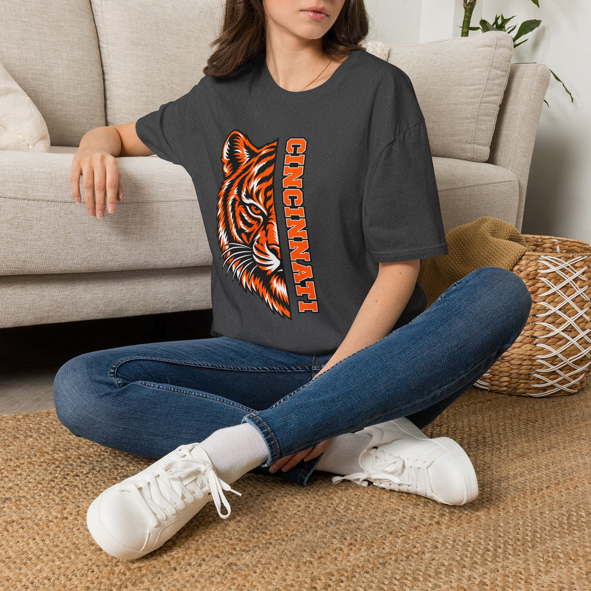 Cincinnati Tiger Head Vertical Graphic T-Shirt