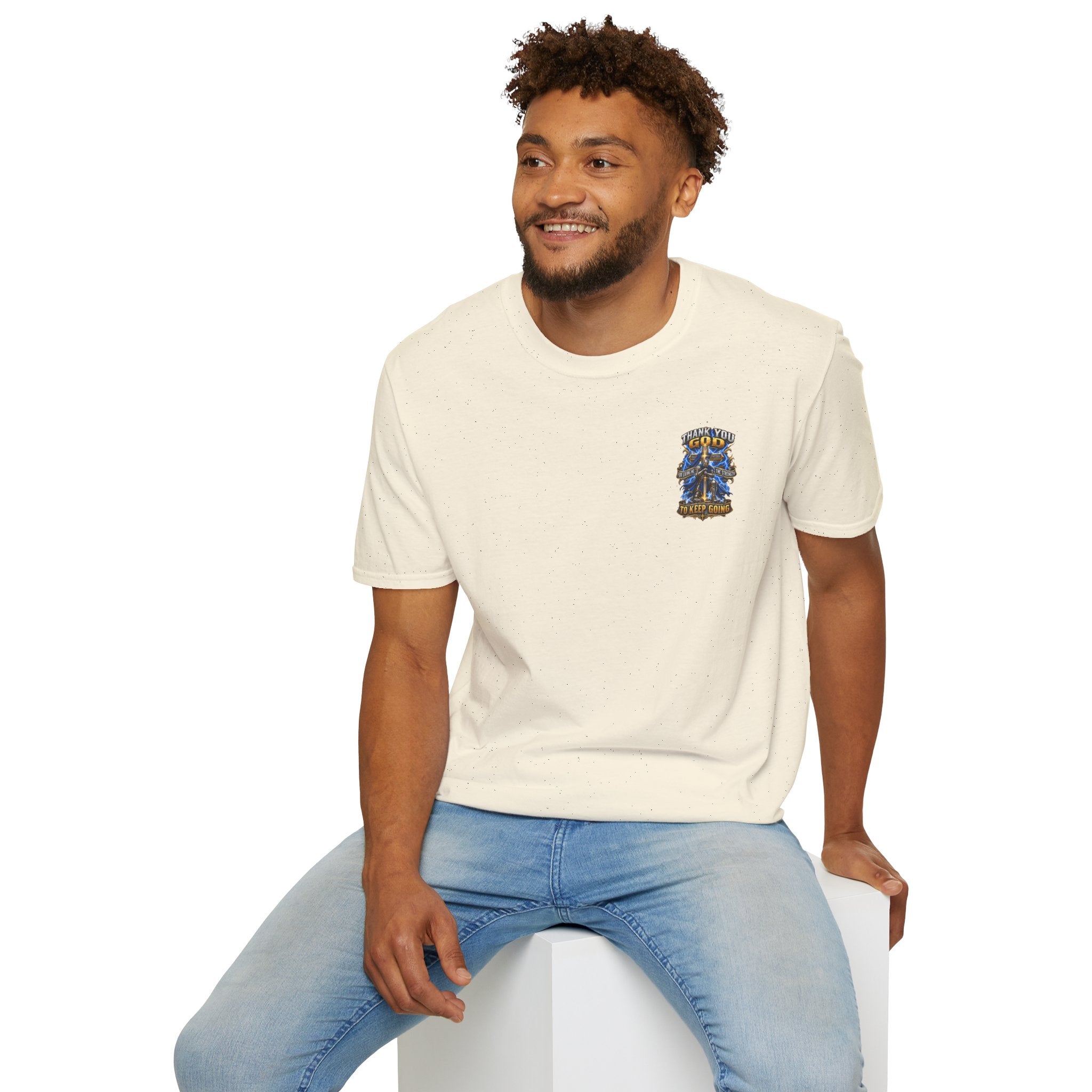 T-Shirt — "Thank You God I Keep Going" Faith Graphic Pocket Tee