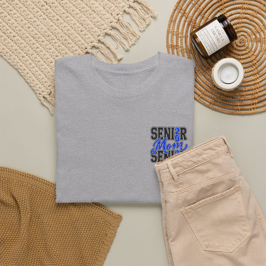 Senior Mom 2027 T-Shirt — Back Print Proud Senior Parent Tee