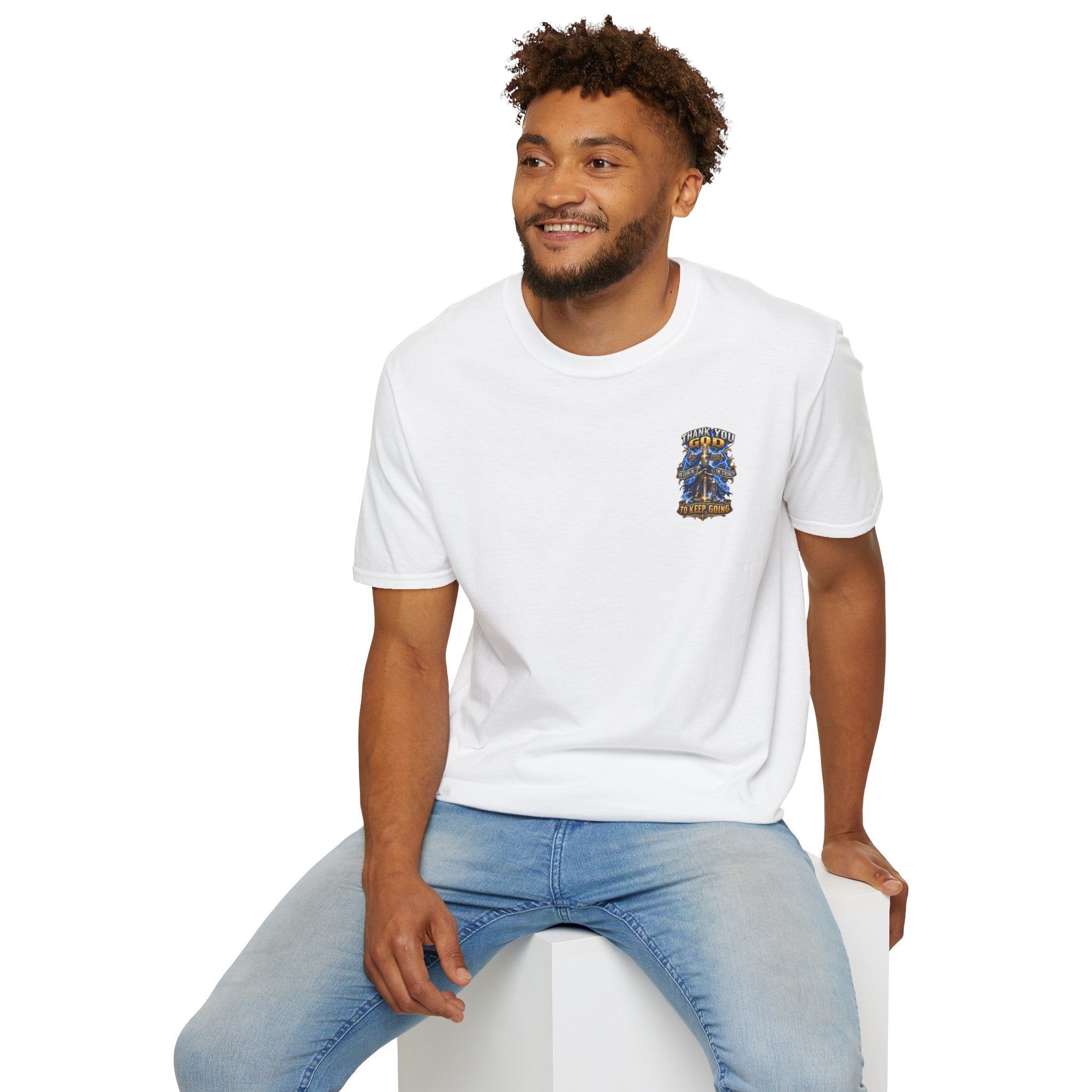 T-Shirt — "Thank You God I Keep Going" Faith Graphic Pocket Tee