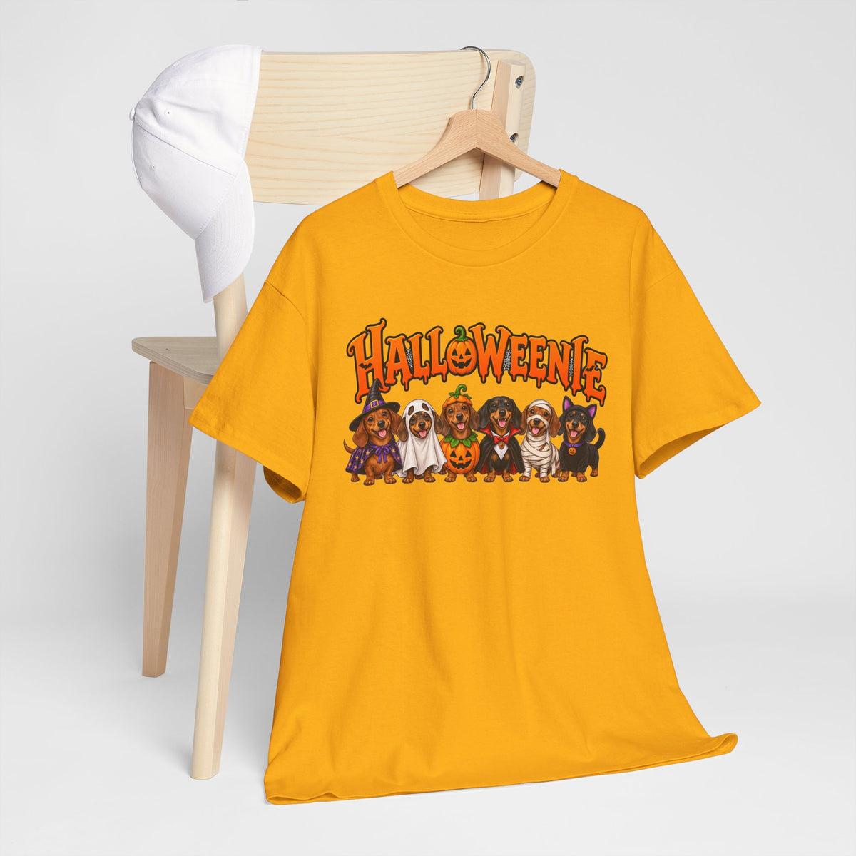 Halloweenie Dachshund T-Shirt | Halloween Dog Graphic