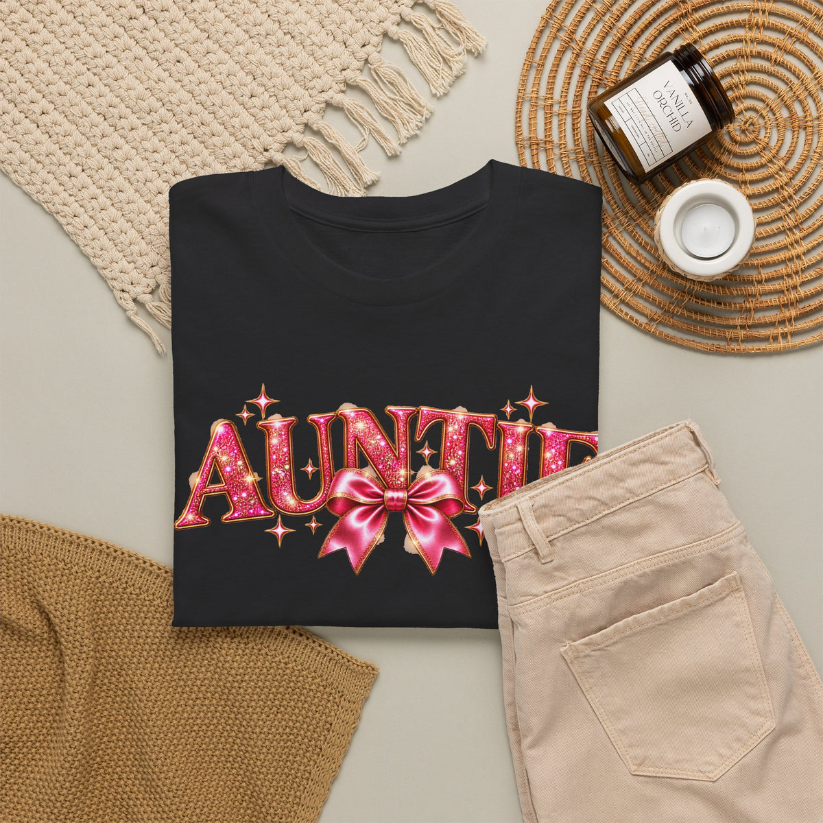 Auntie Graphic T-Shirt | Pink Bow Design
