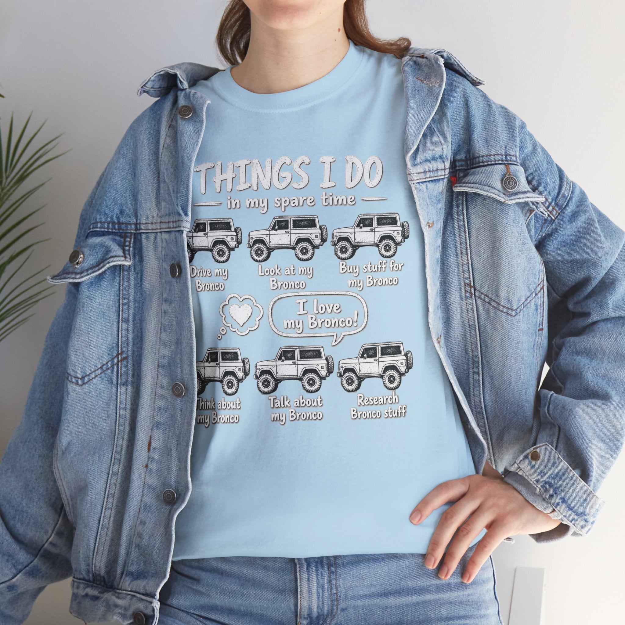 T‑Shirt — "Things I Do in My Spare Time" Jeep Lover Graphic Tee