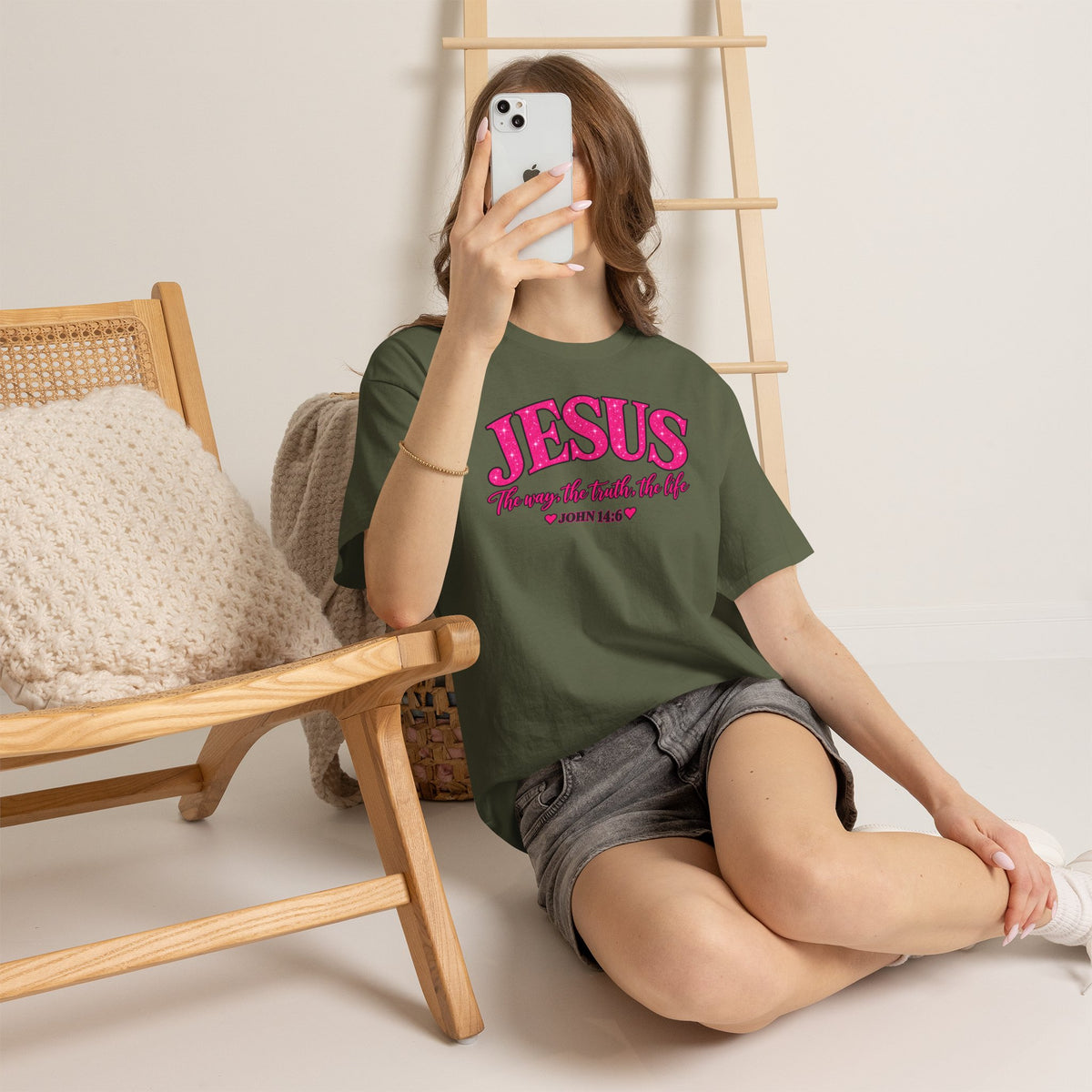Christian T-Shirt — "JESUS The way, the truth, the life" (John 14:6) Pink Vintage Script