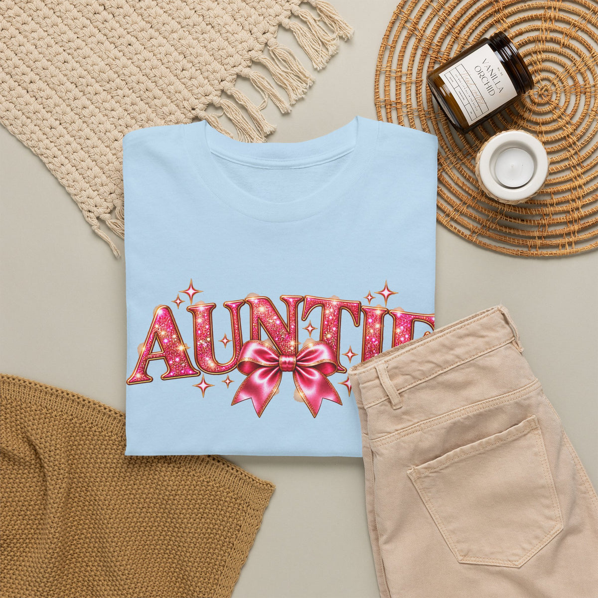 Auntie Graphic T-Shirt | Pink Bow Design