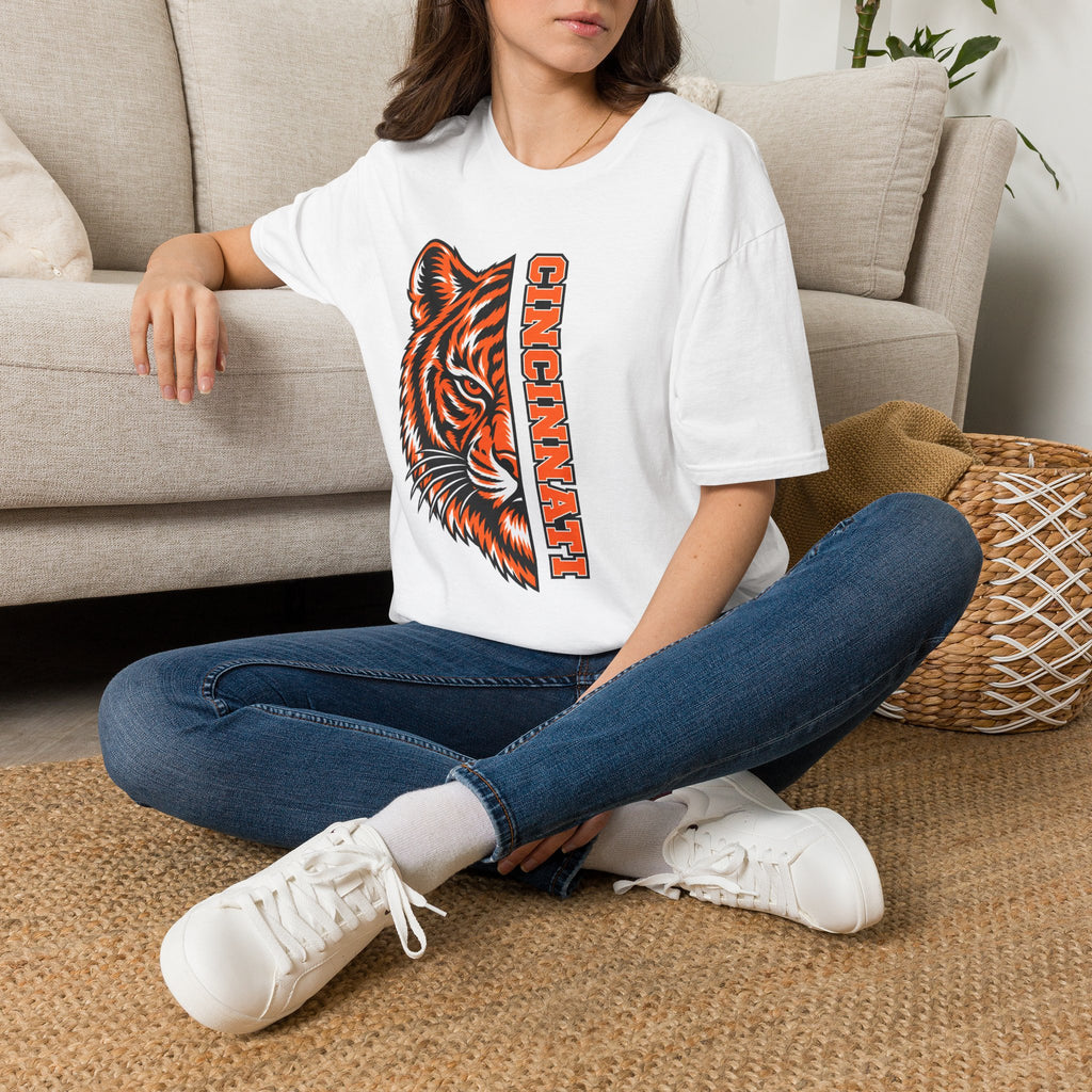 Cincinnati Tiger Head Vertical Graphic T-Shirt